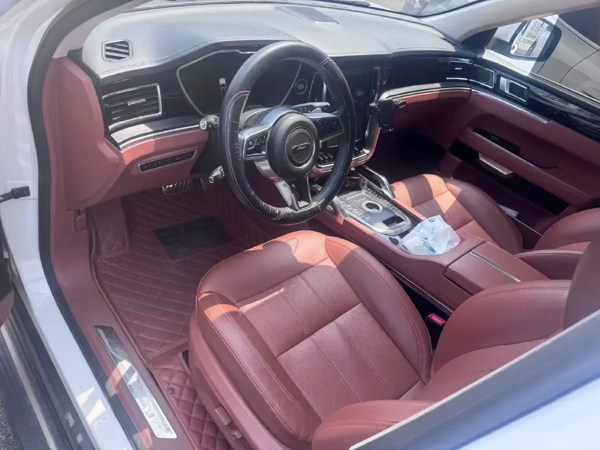 2017 Zotye T700 1.8T 177HP L4 6DCT,autocango,china used car exporter,china ev exporter,chinese used car exporter,chinese used ev exporter