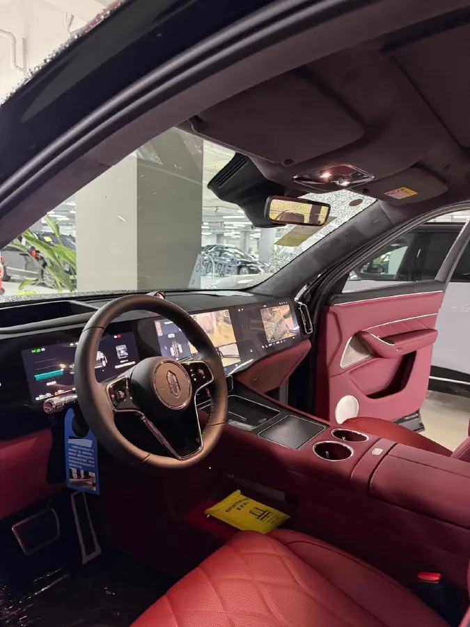 2025 AITO AITO M8 REEV 160HP REEV 53.4KWH,autocango,china used car exporter,china ev exporter,chinese used car exporter,chinese used ev exporter