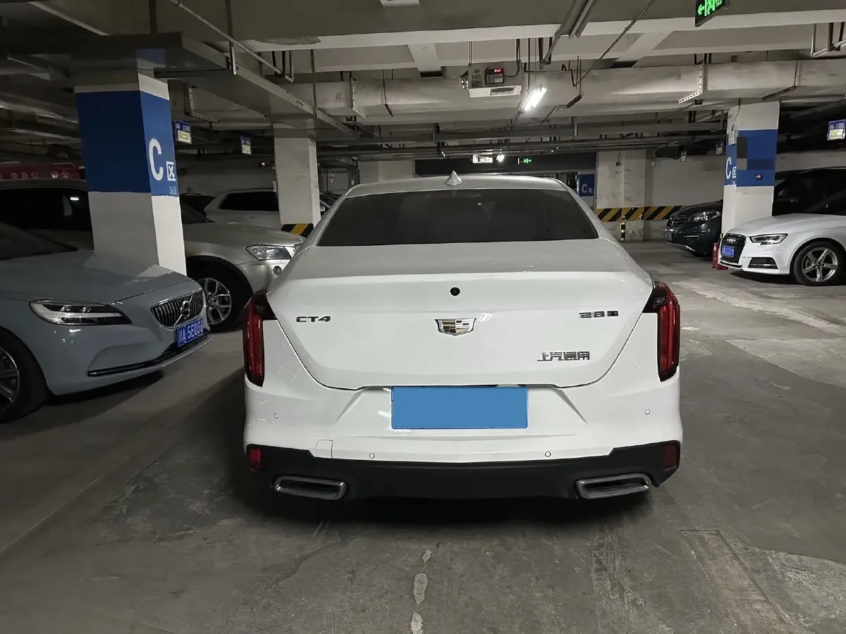 2022 Cadillac CT4 2.0T 237HP L4 8AT,autocango,china used car exporter,china ev exporter,chinese used car exporter,chinese used ev exporter