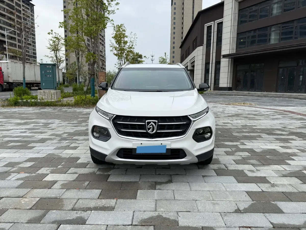 2017 HaiMa S5 Young Edition 1.6L 122HP L4 5MT,autocango,china used car exporter,china ev exporter,chinese used car exporter,chinese used ev exporter