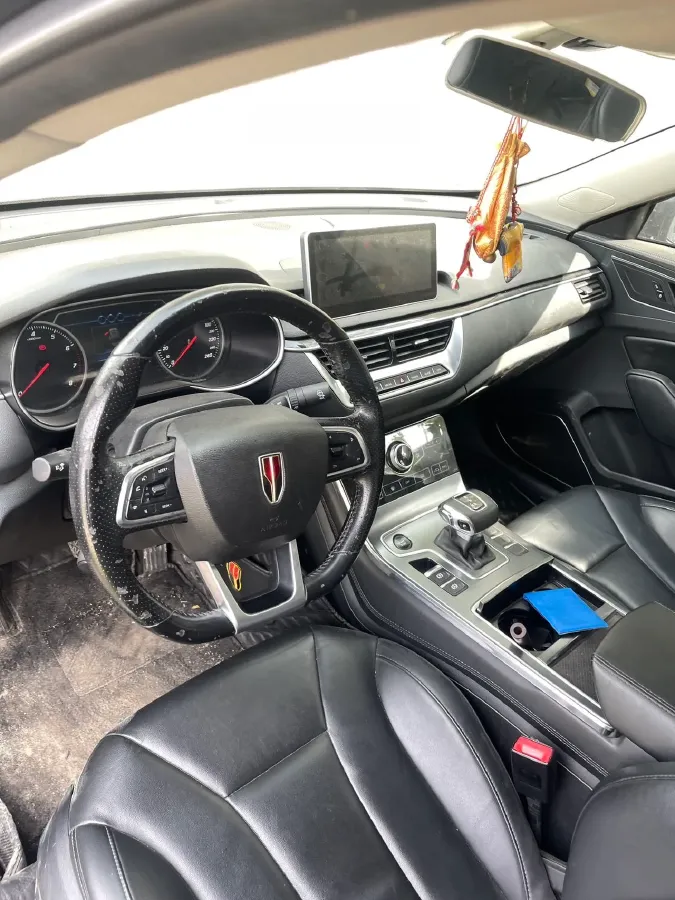 2020 HongQi H5 1.5T 169HP L4 7DCT,autocango,china used car exporter,china ev exporter,chinese used car exporter,chinese used ev exporter