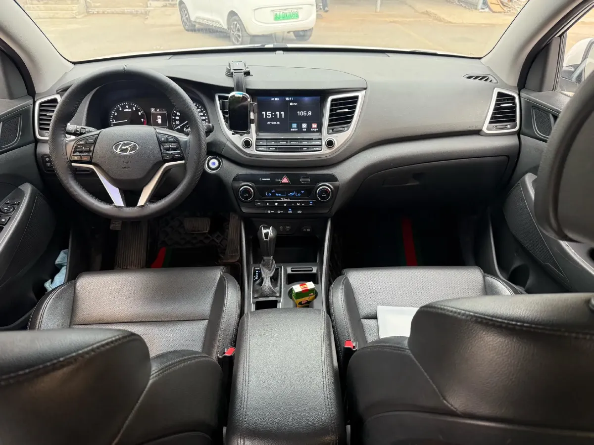 2018 Hyundai Tucson 1.6T 177HP L4 7DCT,autocango,china used car exporter,china ev exporter,chinese used car exporter,chinese used ev exporter