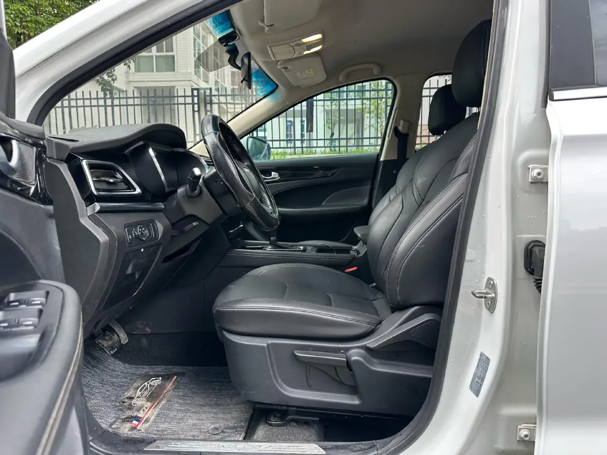 2019 Jetour X90 1.5T 147HP L4 8AT,autocango,china used car exporter,china ev exporter,chinese used car exporter,chinese used ev exporter