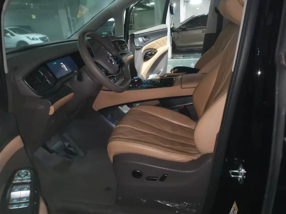 2022 HongQi HS7 3.0T 337HP V6 8AT,autocango,china used car exporter,china ev exporter,chinese used car exporter,chinese used ev exporter