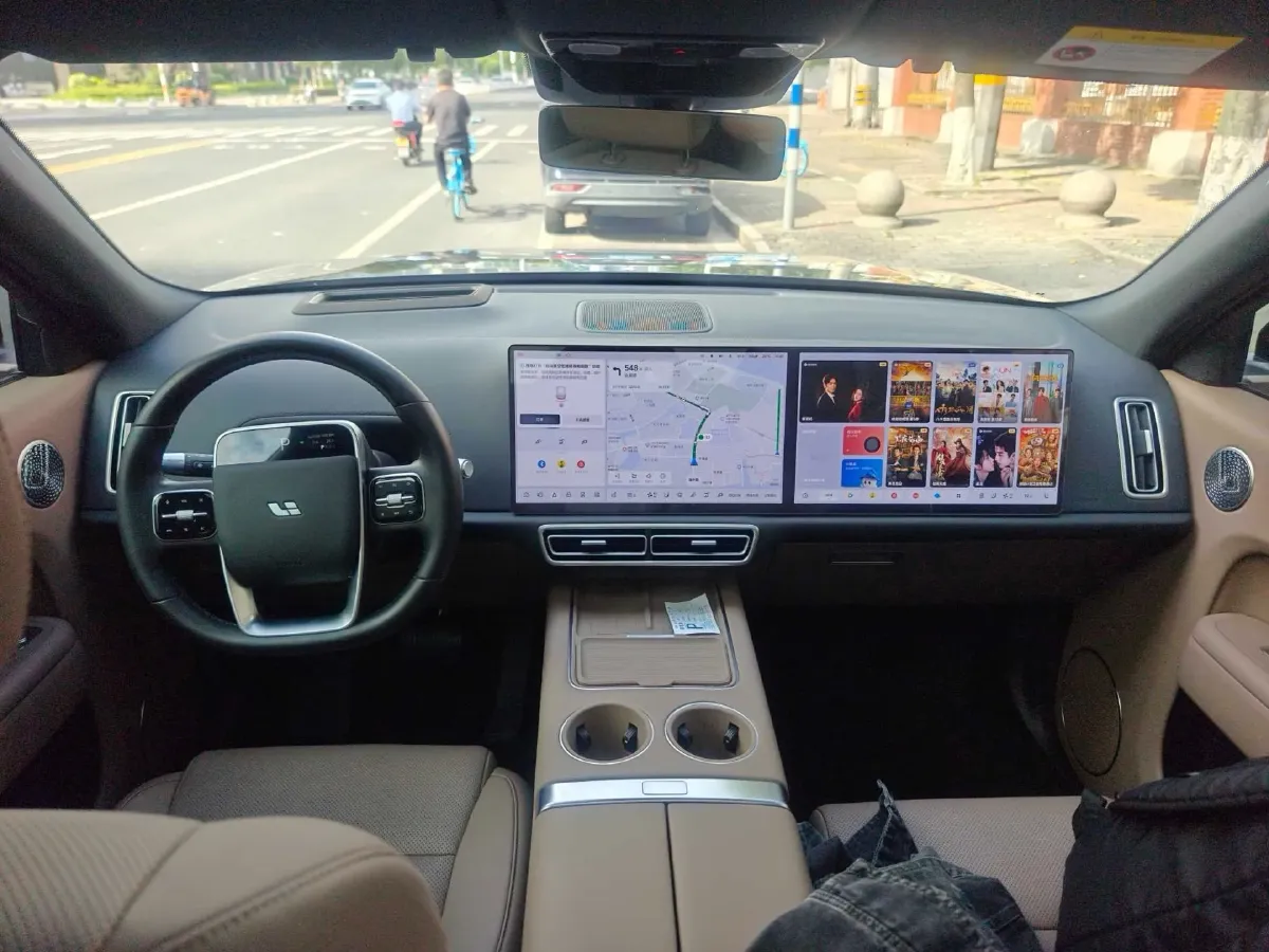 2025 Li L9 Range Extended 154HP REEV,autocango,china used car exporter,china ev exporter,chinese used car exporter,chinese used ev exporter