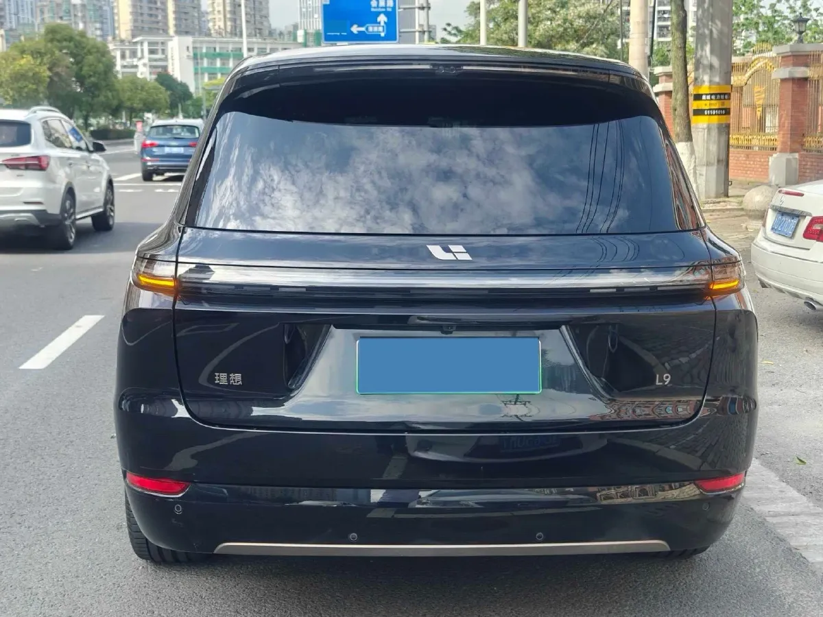 2025 Li L9 Range Extended 154HP REEV,autocango,china used car exporter,china ev exporter,chinese used car exporter,chinese used ev exporter