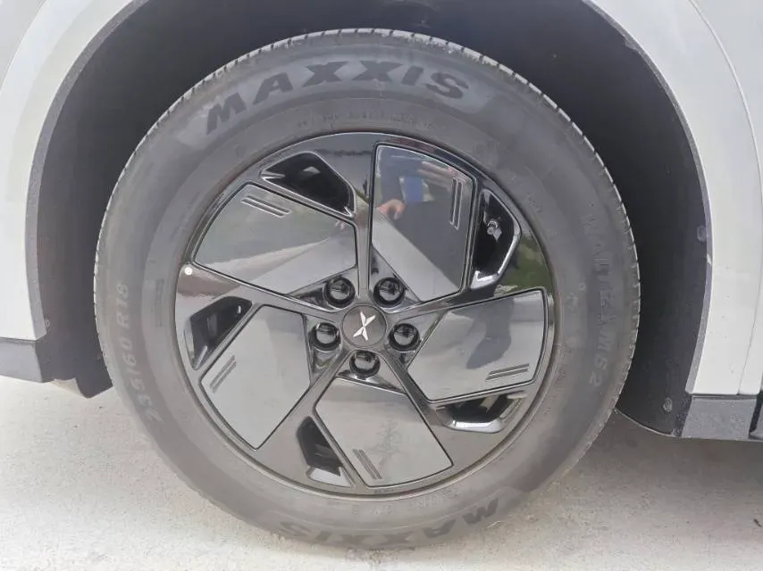 2025 Xpeng G6 BEV 68.5KWH,autocango,china used car exporter,china ev exporter,chinese used car exporter,chinese used ev exporter