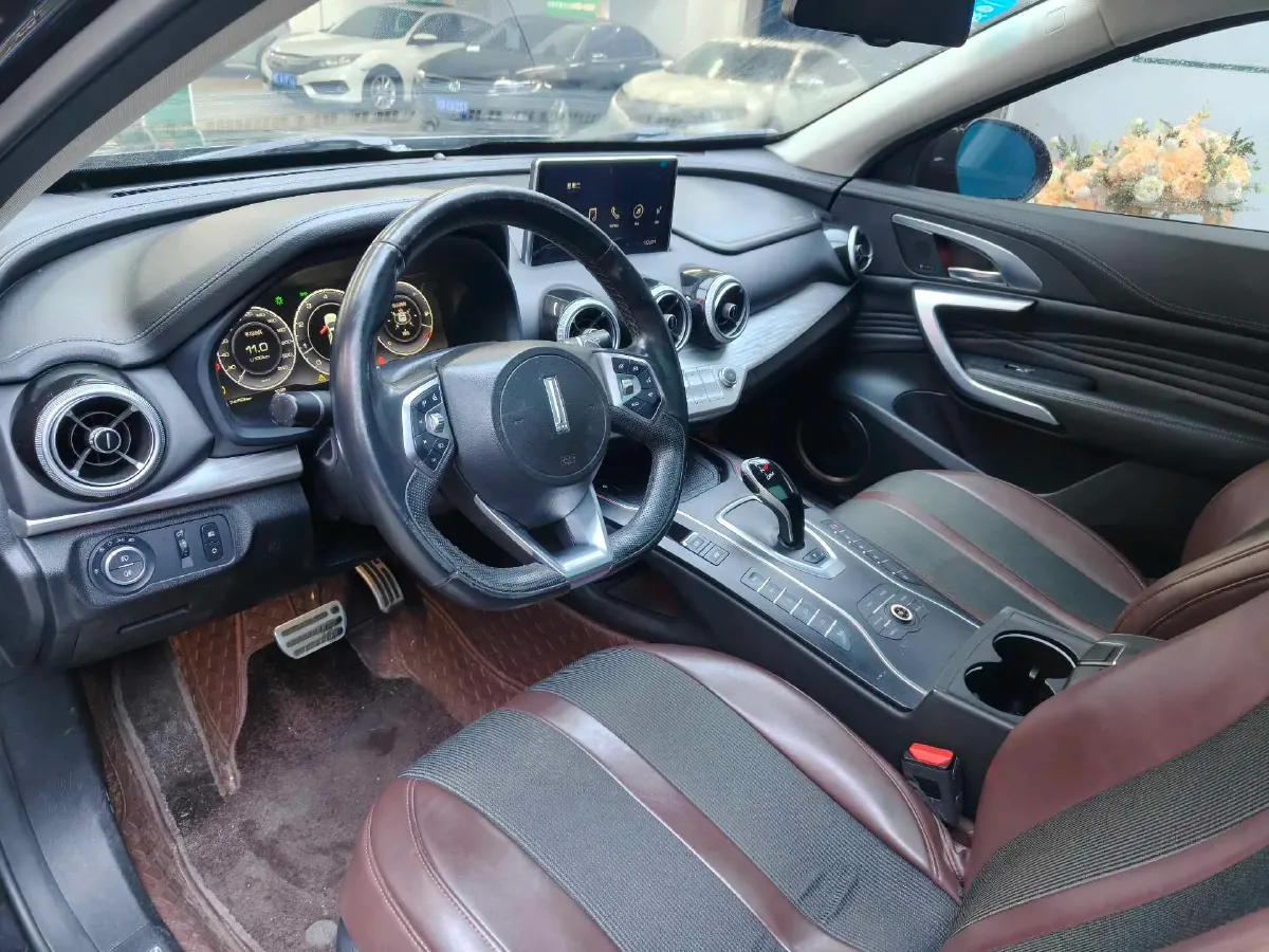 2019 WEY VV7 2.0T 227HP L4 7DCT,autocango,china used car exporter,china ev exporter,chinese used car exporter,chinese used ev exporter