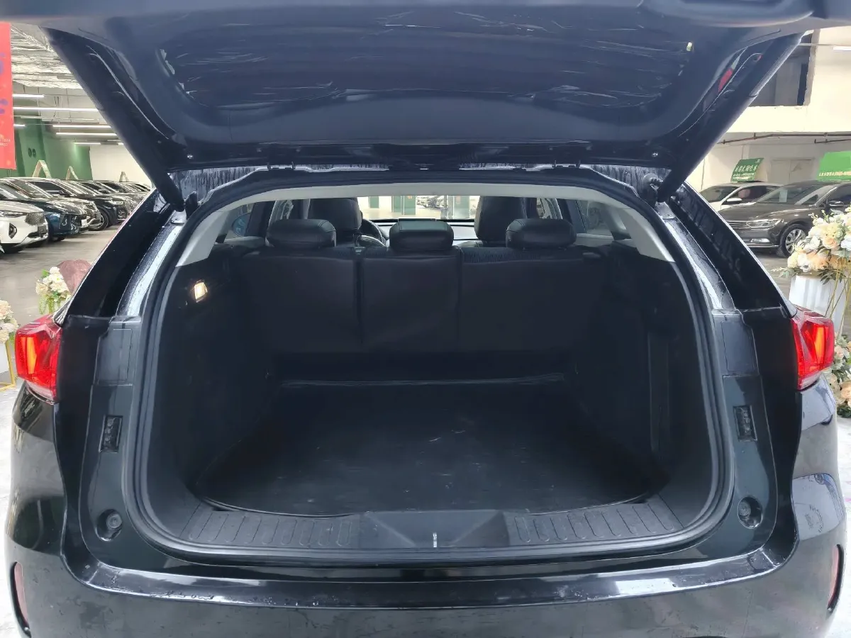 2019 WEY VV7 2.0T 227HP L4 7DCT,autocango,china used car exporter,china ev exporter,chinese used car exporter,chinese used ev exporter