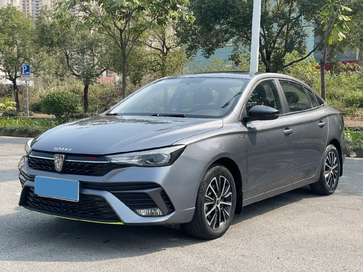2020 Roewe i5 1.5L 120HP L4 CVT,autocango,china used car exporter,china ev exporter,chinese used car exporter,chinese used ev exporter