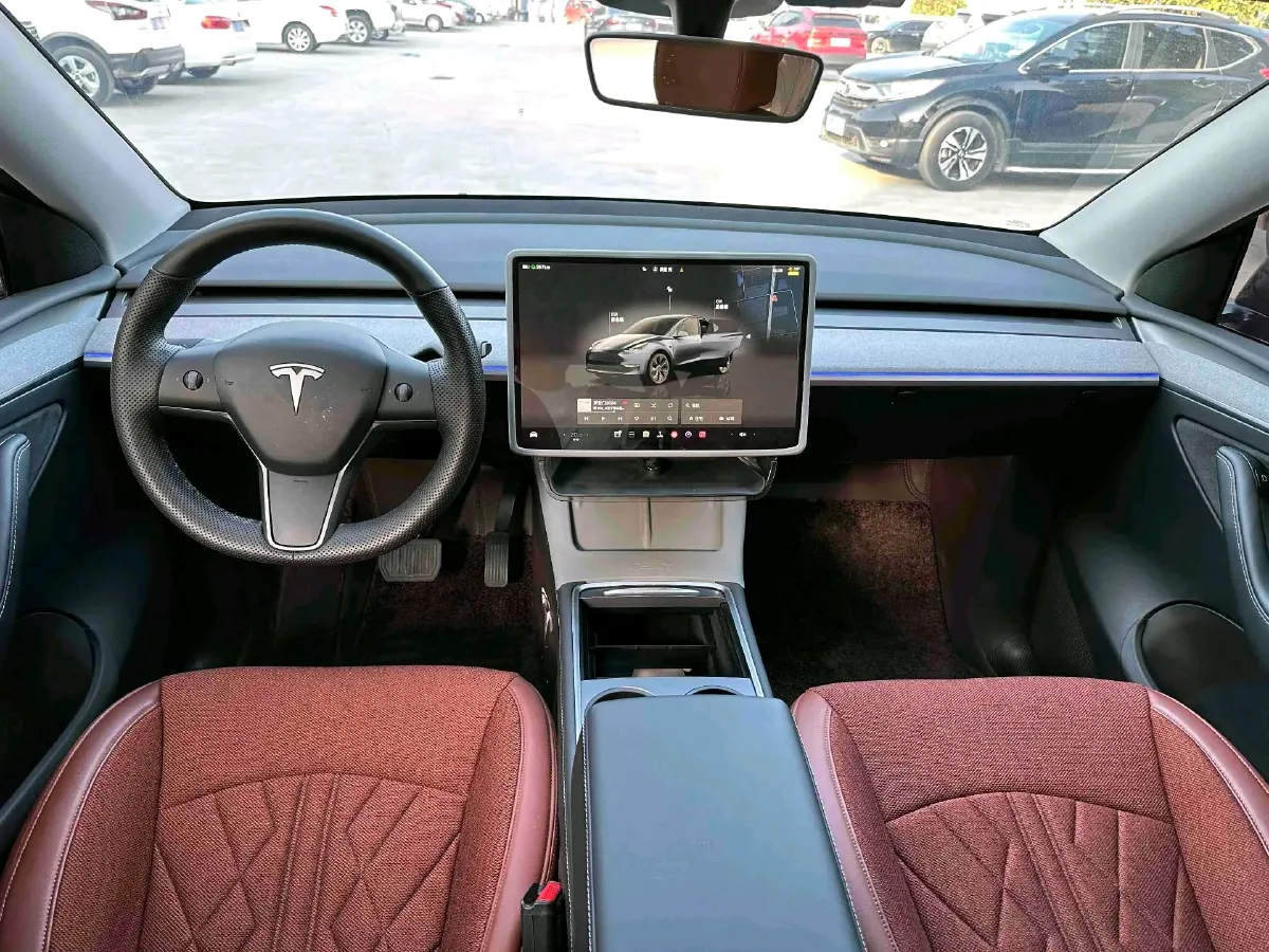 2024 Iveco OuSheng BEV 77.28KWH,autocango,china used car exporter,china ev exporter,chinese used car exporter,chinese used ev exporter