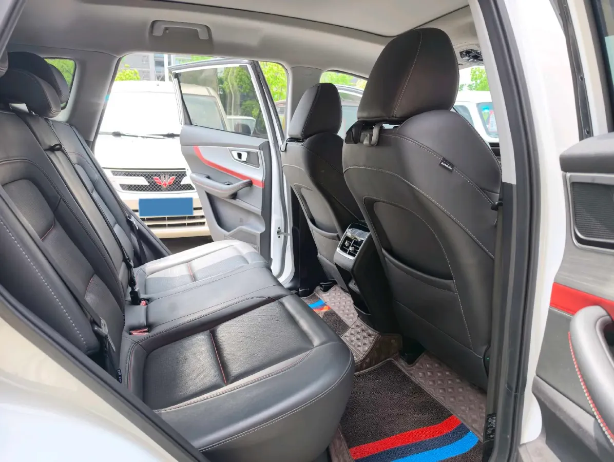 2022 Chery Tiggo 7 1.5T 156HP L4 CVT,autocango,china used car exporter,china ev exporter,chinese used car exporter,chinese used ev exporter