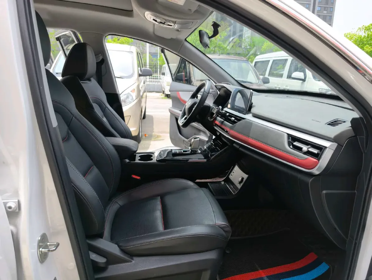 2022 Chery Tiggo 7 1.5T 156HP L4 CVT,autocango,china used car exporter,china ev exporter,chinese used car exporter,chinese used ev exporter