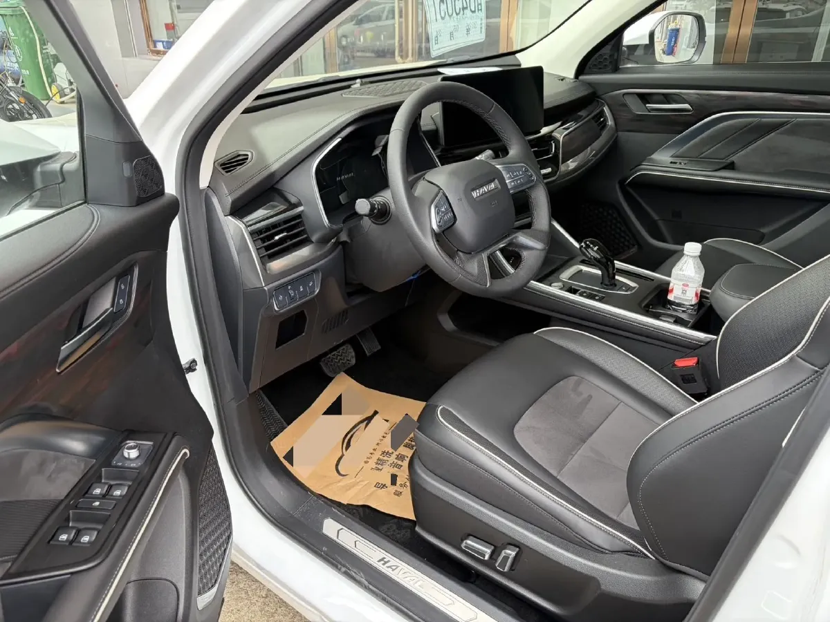 2021 Haval H6 1.5T 169HP L4 7DCT,autocango,china used car exporter,china ev exporter,chinese used car exporter,chinese used ev exporter