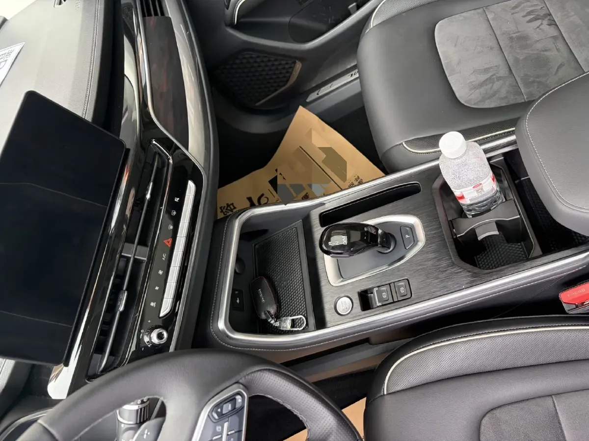 2021 Haval H6 1.5T 169HP L4 7DCT,autocango,china used car exporter,china ev exporter,chinese used car exporter,chinese used ev exporter