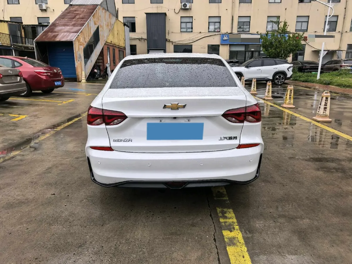 2024 Chevrolet Monza 1.5L 113HP L4 6DCT,autocango,china used car exporter,china ev exporter,chinese used car exporter,chinese used ev exporter