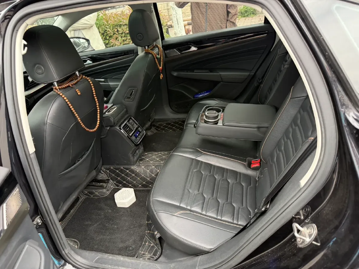 2020 Volkswagen Passat 2.0T 186HP L4 7DCT,autocango,china used car exporter,china ev exporter,chinese used car exporter,chinese used ev exporter