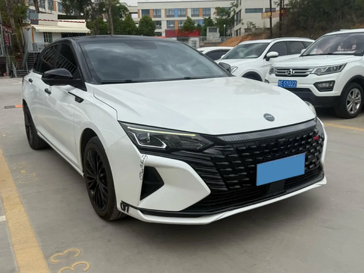 2023 DongFeng Aeolus YiXuan MAX 1.5T 190HP L4 7DCT,autocango,china used car exporter,china ev exporter,chinese used car exporter,chinese used ev exporter