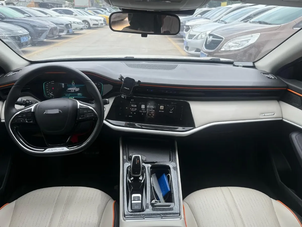 2023 DongFeng Aeolus YiXuan MAX 1.5T 190HP L4 7DCT,autocango,china used car exporter,china ev exporter,chinese used car exporter,chinese used ev exporter