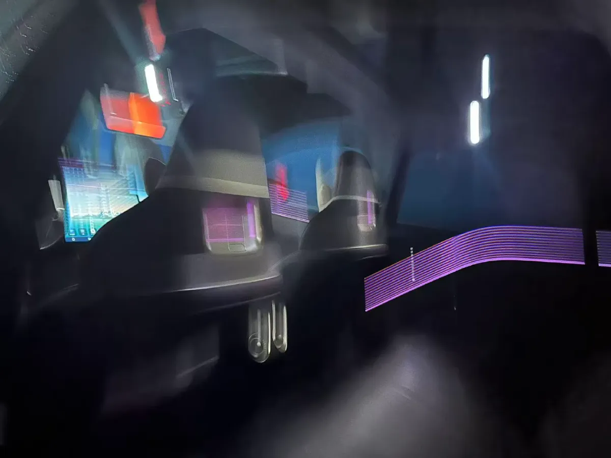 2024 Avatr 11 BEV 90KWH,autocango,china used car exporter,china ev exporter,chinese used car exporter,chinese used ev exporter