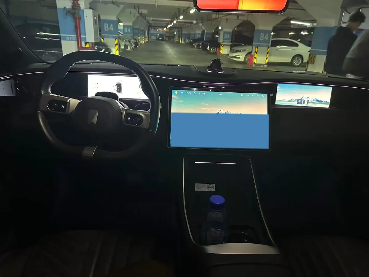 2024 Avatr 11 BEV 90KWH,autocango,china used car exporter,china ev exporter,chinese used car exporter,chinese used ev exporter