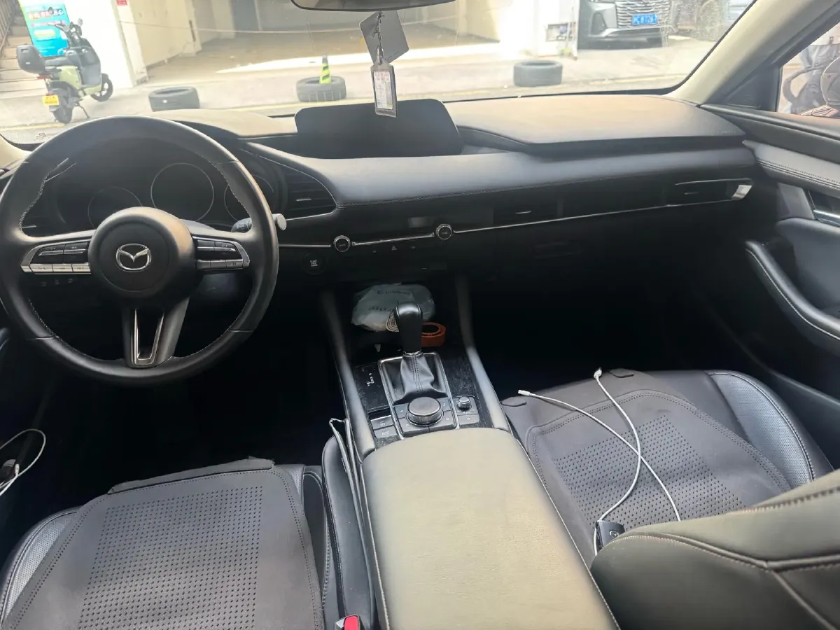2022 Mazda 3 Axela 2.0L 158HP L4 6AT,autocango,china used car exporter,china ev exporter,chinese used car exporter,chinese used ev exporter