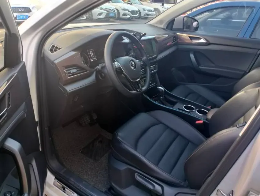 2021 Volkswagen Tharu 1.4T 150HP L4 7DCT,autocango,china used car exporter,china ev exporter,chinese used car exporter,chinese used ev exporter