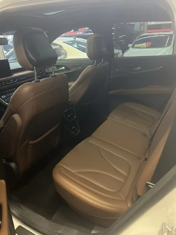 2021 Lincoln Nautilus 2.0T 245HP L4 8AT,autocango,china used car exporter,china ev exporter,chinese used car exporter,chinese used ev exporter