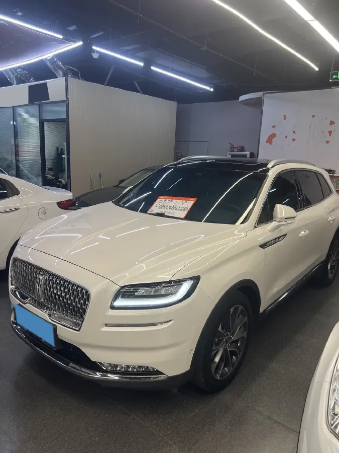 2021 Lincoln Nautilus 2.0T 245HP L4 8AT,autocango,china used car exporter,china ev exporter,chinese used car exporter,chinese used ev exporter