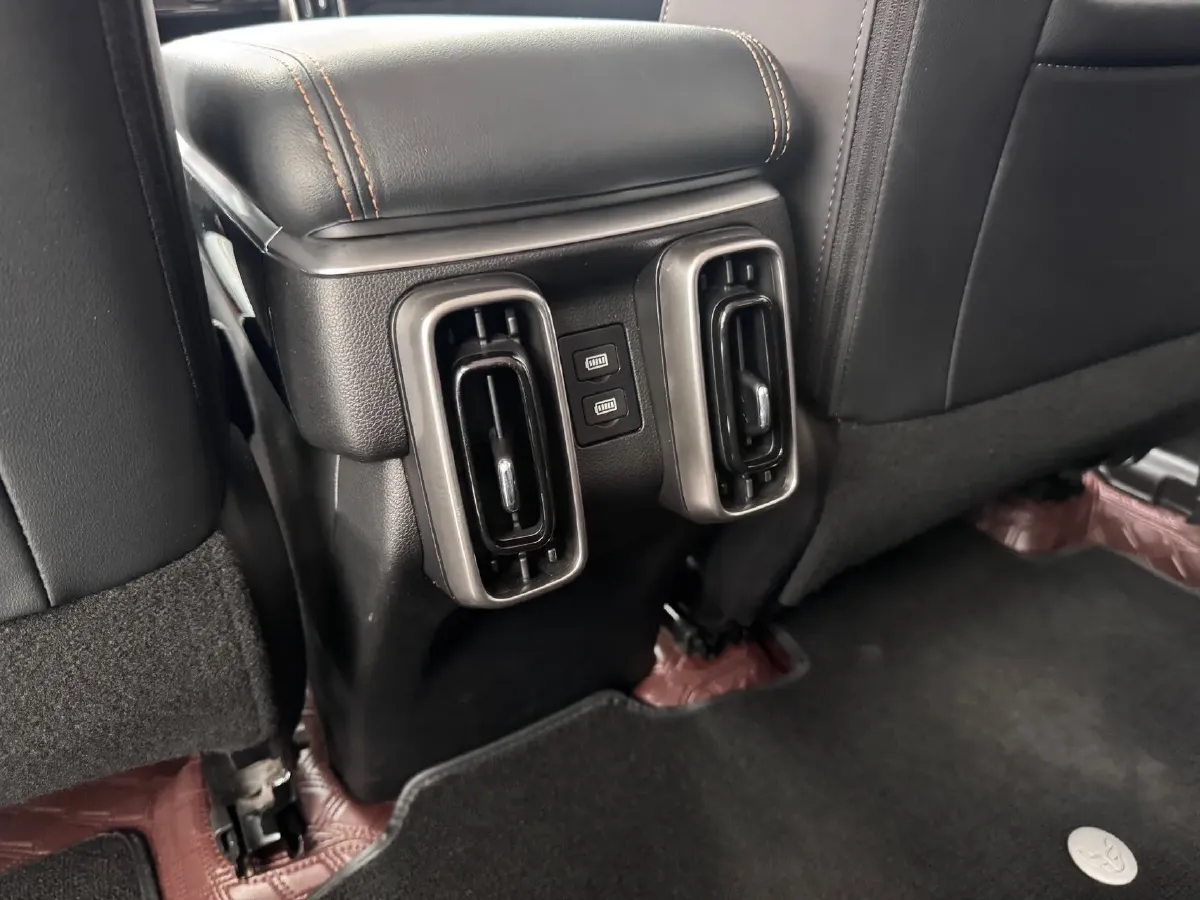 2022 Haval Dargo 1.5T 184HP L4 7DCT,autocango,china used car exporter,china ev exporter,chinese used car exporter,chinese used ev exporter