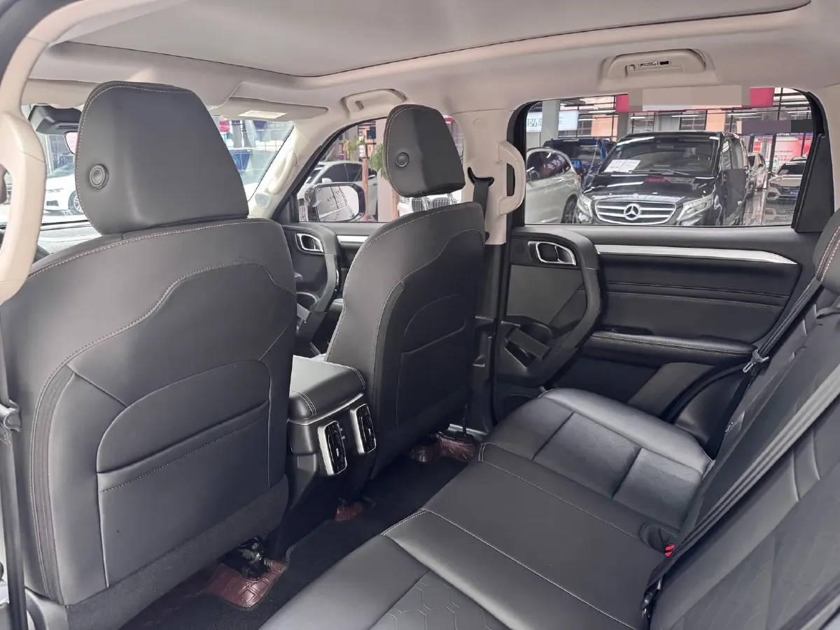 2022 Haval Dargo 1.5T 184HP L4 7DCT,autocango,china used car exporter,china ev exporter,chinese used car exporter,chinese used ev exporter