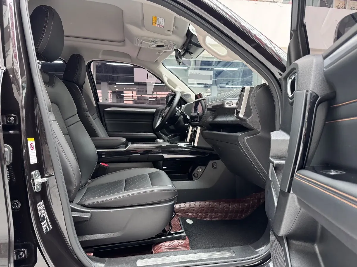 2022 Haval Dargo 1.5T 184HP L4 7DCT,autocango,china used car exporter,china ev exporter,chinese used car exporter,chinese used ev exporter