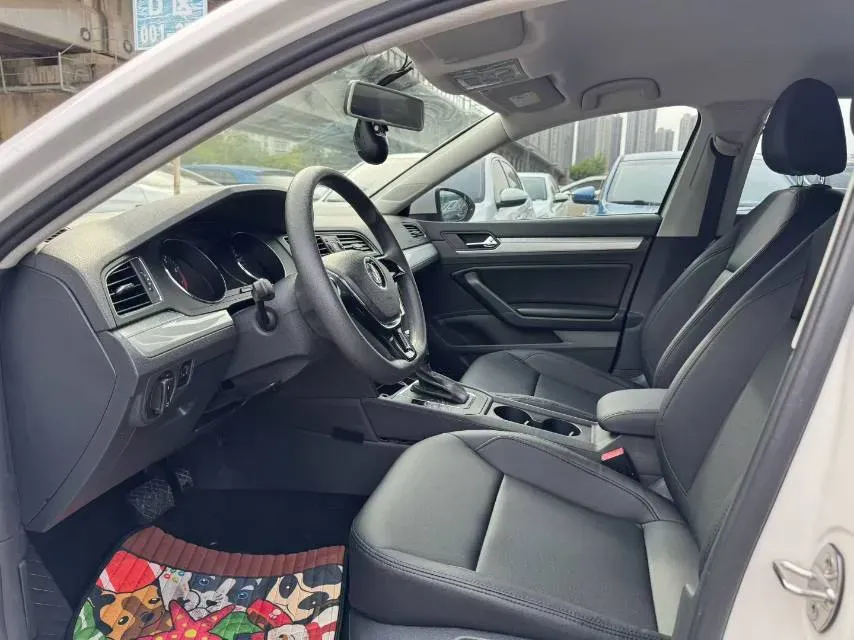 2018 Volkswagen Lamando 1.4T 131HP L4 7DCT,autocango,china used car exporter,china ev exporter,chinese used car exporter,chinese used ev exporter