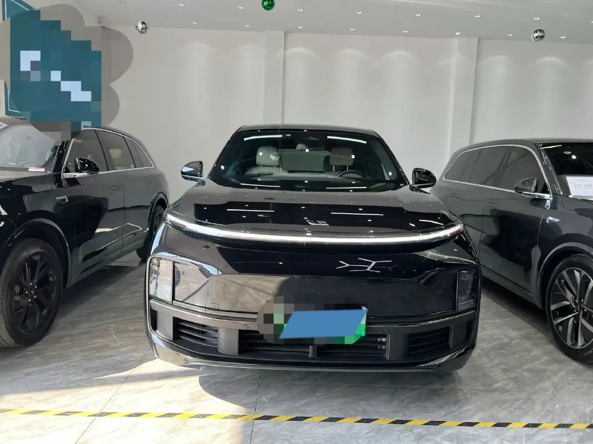 2023 Li L9 Range Extended 154HP REEV 42.6KWH,autocango,china used car exporter,china ev exporter,chinese used car exporter,chinese used ev exporter