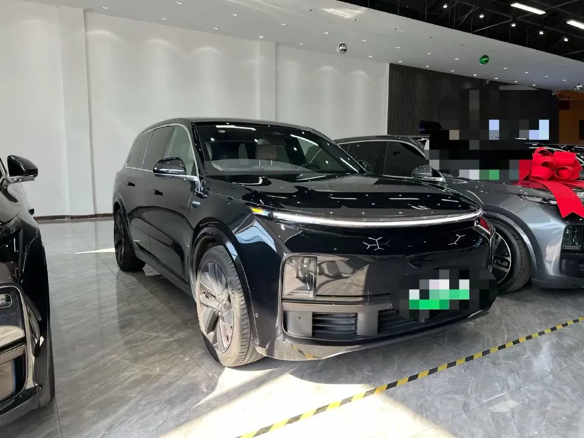 2023 Li L9 Range Extended 154HP REEV 42.6KWH,autocango,china used car exporter,china ev exporter,chinese used car exporter,chinese used ev exporter