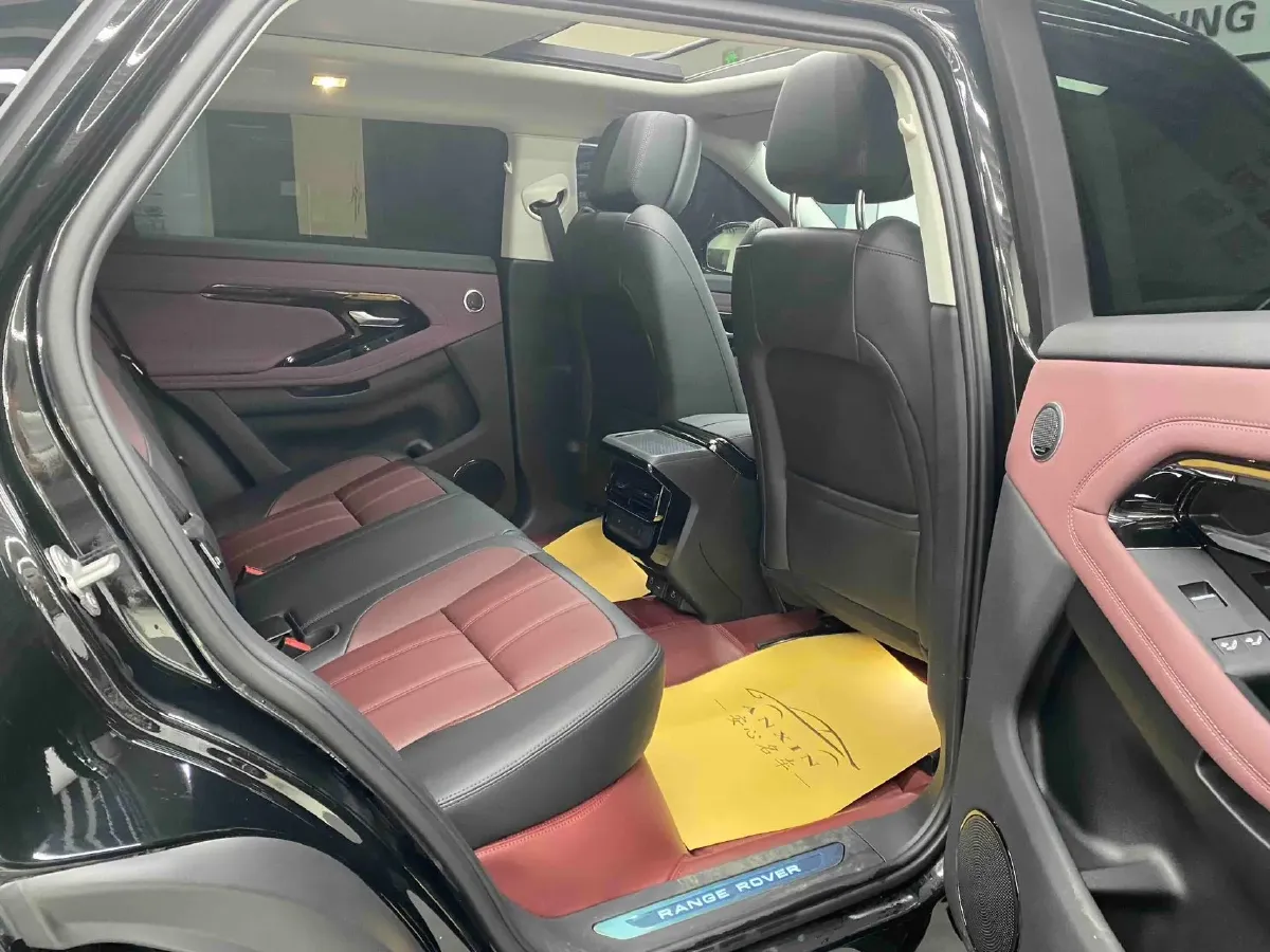2024 Land Rover Range Rover Evoque 2.0T 249HP L4 9AT,autocango,china used car exporter,china ev exporter,chinese used car exporter,chinese used ev exporter