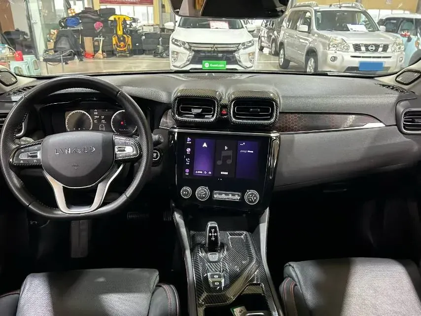 2018 Toyota C-HR 2.0L 171HP L4 CVT,autocango,china used car exporter,china ev exporter,chinese used car exporter,chinese used ev exporter