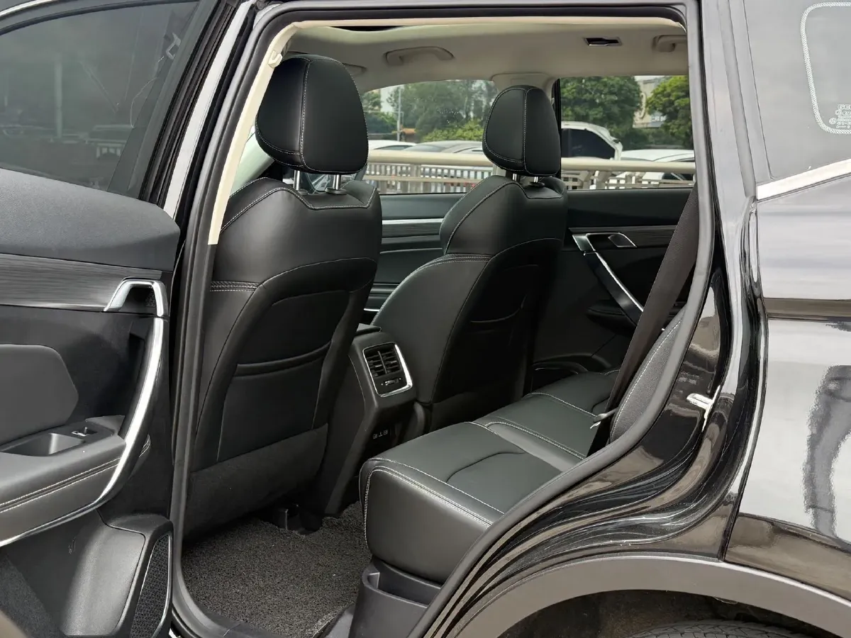 2020 Geely Azkarra 1.8T 184HP L4 7DCT,autocango,china used car exporter,china ev exporter,chinese used car exporter,chinese used ev exporter