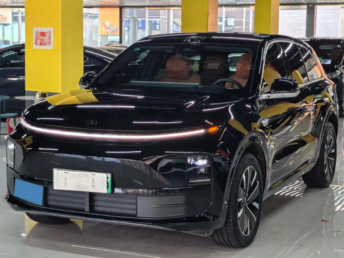 2025 Li L6 Range Extended 154HP L4 REEV,autocango,china used car exporter,china ev exporter,chinese used car exporter,chinese used ev exporter