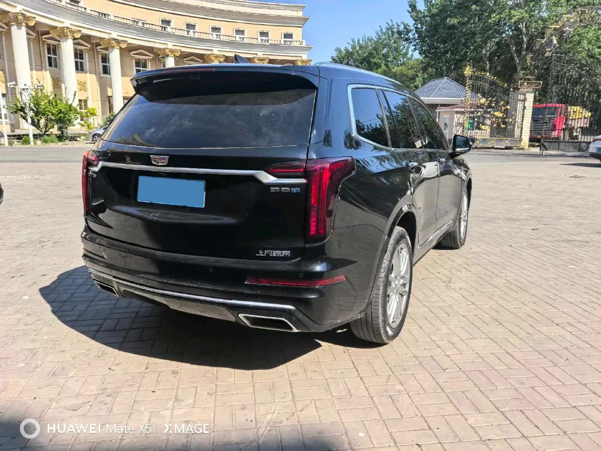 2022 Cadillac XT6 2.0T 237HP L4 9AT,autocango,china used car exporter,china ev exporter,chinese used car exporter,chinese used ev exporter