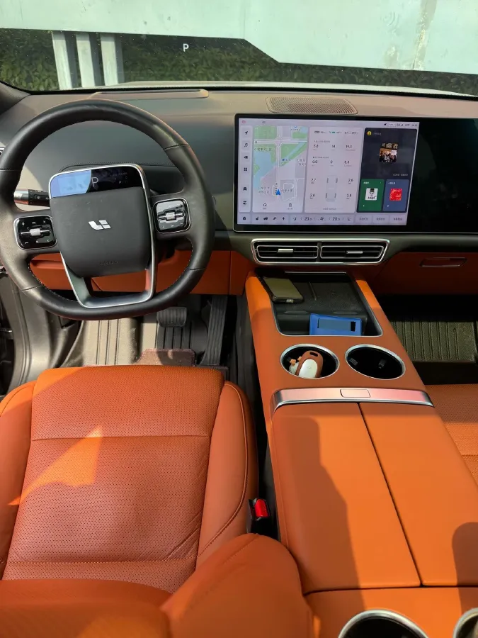 2023 Li L8 Range Extended 154HP REEV 40.9KWH,autocango,china used car exporter,china ev exporter,chinese used car exporter,chinese used ev exporter