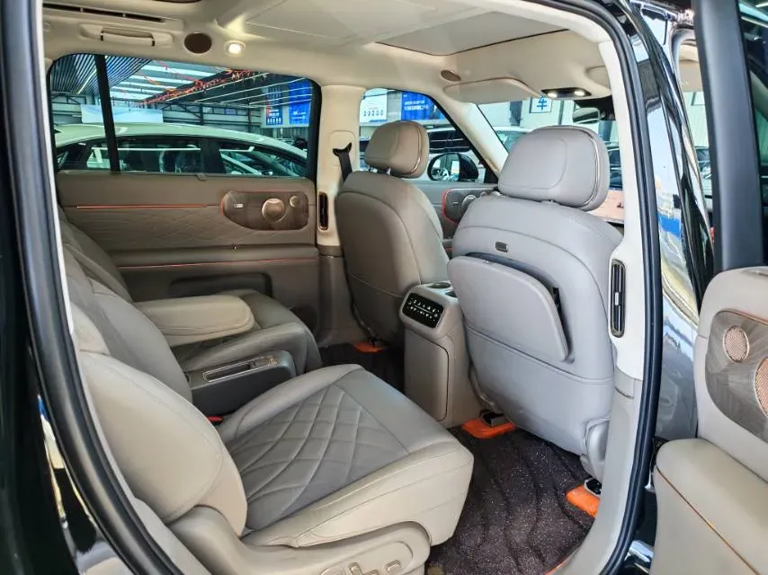 2026 IM LS9 REEV 155HP REEV,autocango,china used car exporter,china ev exporter,chinese used car exporter,chinese used ev exporter