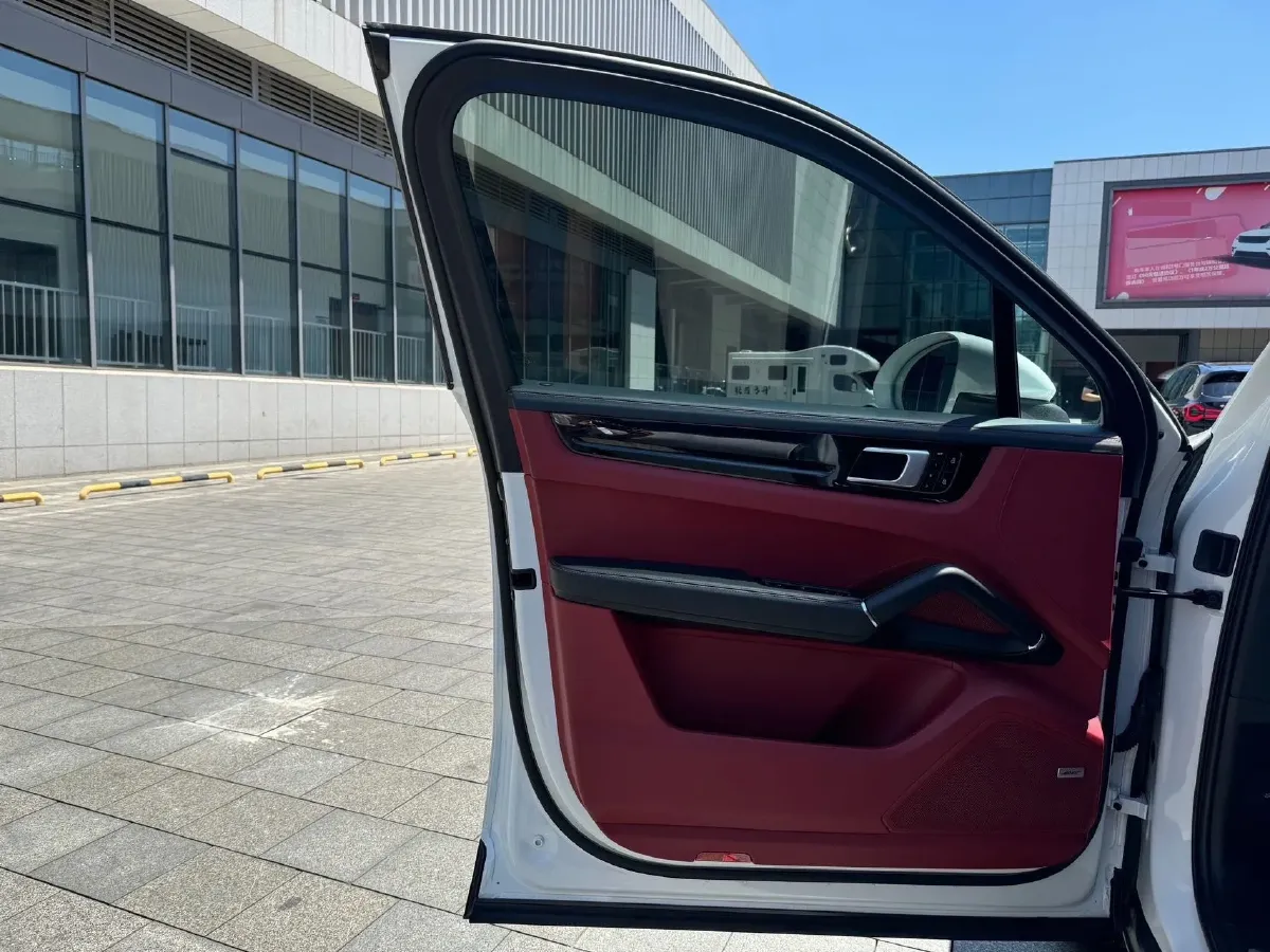 2019 Porsche Cayenne 3.0T 340HP V6 8AT,autocango,china used car exporter,china ev exporter,chinese used car exporter,chinese used ev exporter