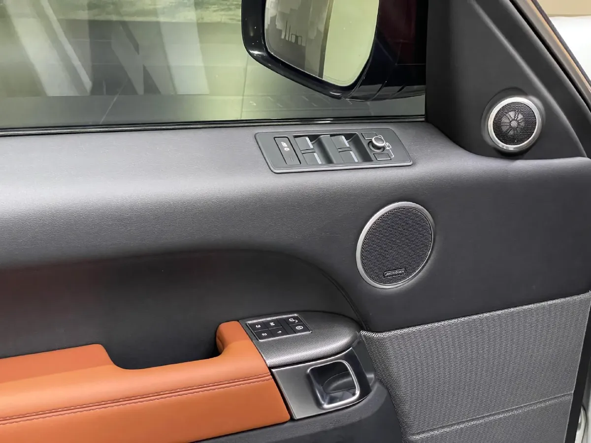 2017 Land Rover Range Rover Sport 3.0T 340HP V6 8AT,autocango,china used car exporter,china ev exporter,chinese used car exporter,chinese used ev exporter