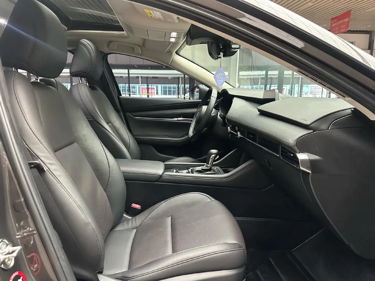 2020 Mazda 3 Axela 2.0L 158HP L4 6AT,autocango,china used car exporter,china ev exporter,chinese used car exporter,chinese used ev exporter