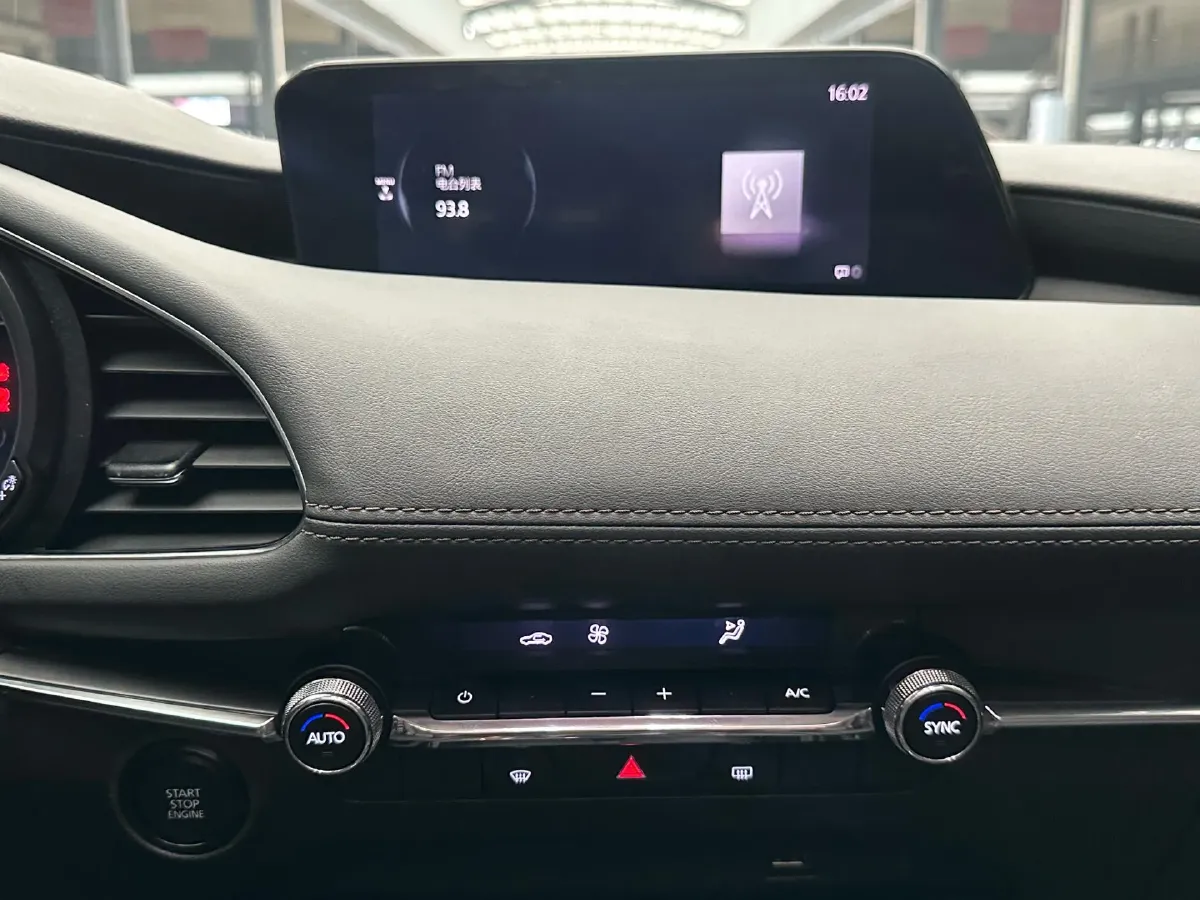 2020 Mazda 3 Axela 2.0L 158HP L4 6AT,autocango,china used car exporter,china ev exporter,chinese used car exporter,chinese used ev exporter