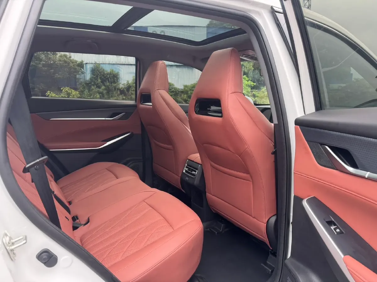 2025 ChangAn CS75 Plus 1.5T 188HP L4 8AT,autocango,china used car exporter,china ev exporter,chinese used car exporter,chinese used ev exporter