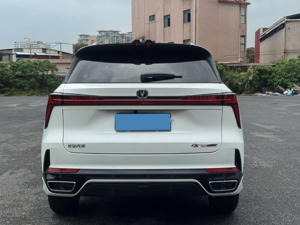 2025 ChangAn CS75 Plus 1.5T 188HP L4 8AT,autocango,china used car exporter,china ev exporter,chinese used car exporter,chinese used ev exporter