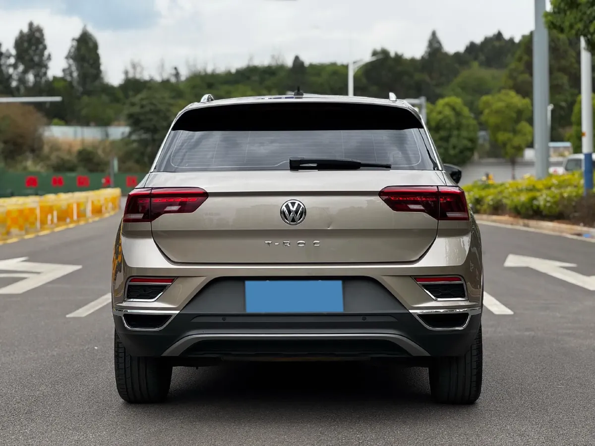 2019 Volkswagen T-Roc 1.4T 150HP L4 7DCT,autocango,china used car exporter,china ev exporter,chinese used car exporter,chinese used ev exporter