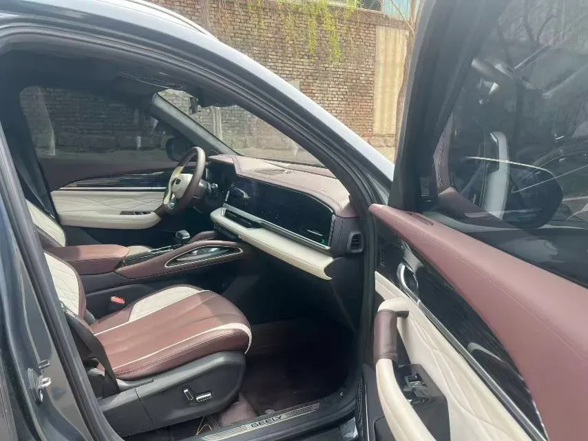 2021 Geely Monjaro 2.0T 218HP L4 7DCT,autocango,china used car exporter,china ev exporter,chinese used car exporter,chinese used ev exporter